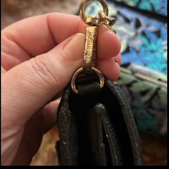 ⚠️ Michael Kors Karson leather organizing purse/wallet/clutch w/adjustable strap - Picture 14 of 16